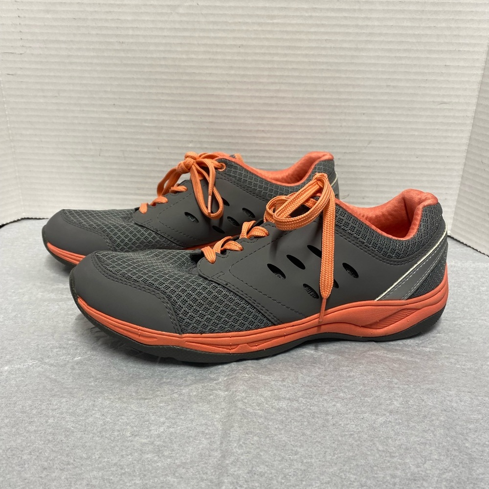 Vionic Womens 8 Venture Athletic Shoes Gray Peach
Low Top Lace Up Running